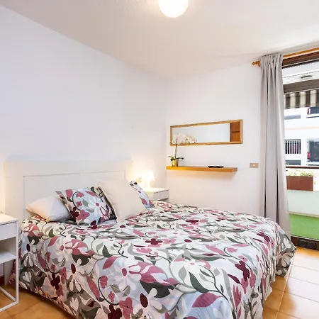 Apartamento Home2book & Family Tenerife Playa de las Americas (Tenerife)